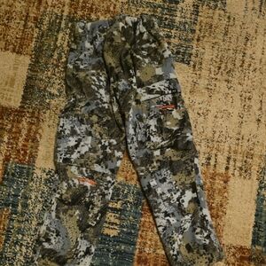 Kids Camo Jogger Sweatpants - Gray & Olive